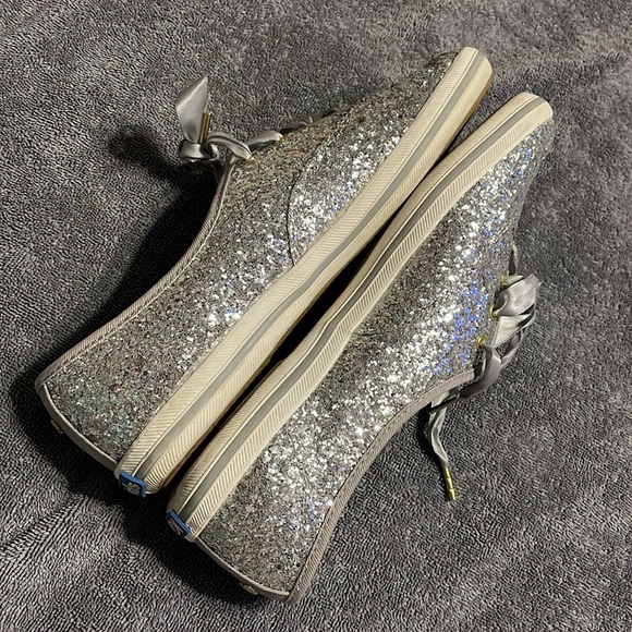 Kate Spade + Keds Women’s Champion Silver Glitter Lace-Up Sneaker Size 8.5 - Picture 4 of 11